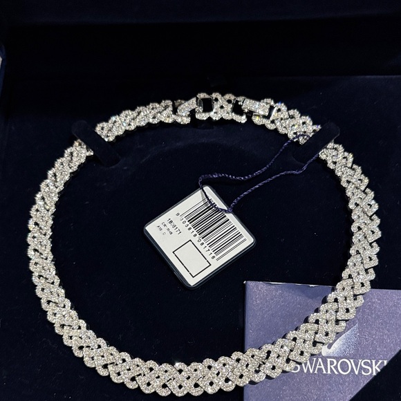 Swarovski Crystal Silver Necklace - Picture 2 of 8